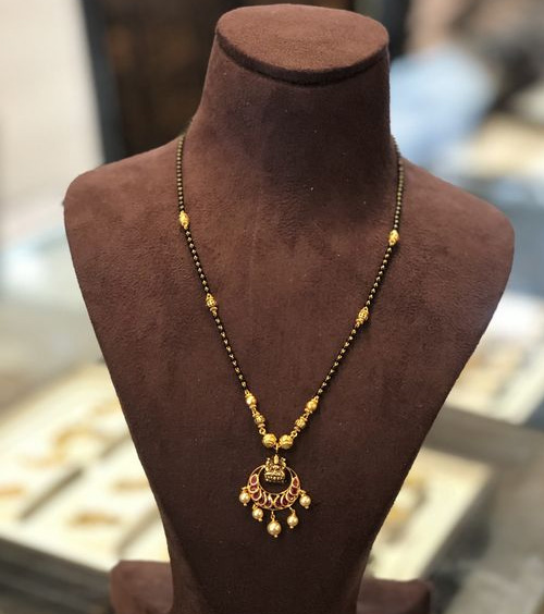 Latkan Style Gold Mangalsutra