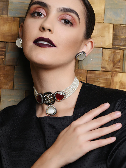 Maroon Stone Studded Pearl Necklace