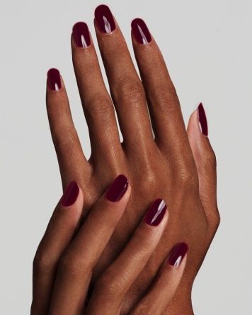 burgundy color nail polish