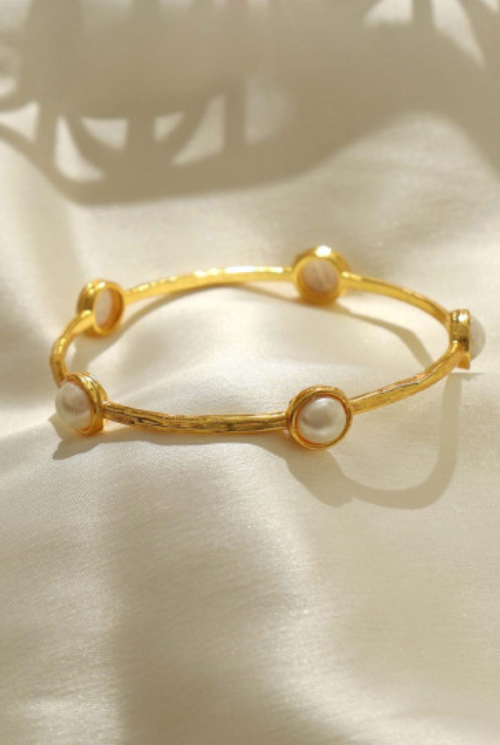 Daily Wear Pearl Studded Bangle