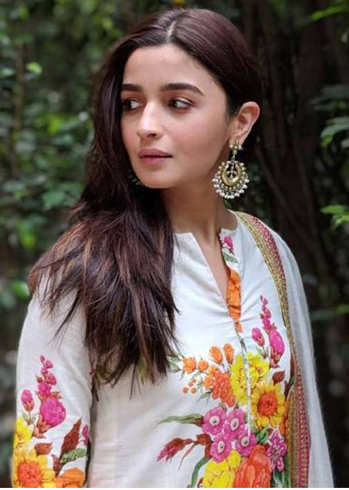 Alia in White Suit