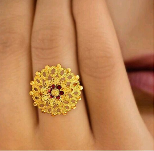 Circular Gold Ring