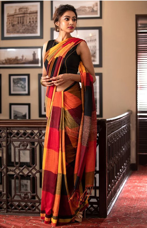 Midnight Dreams - Mulmul Cotton Saree with Tassels