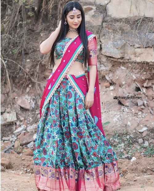 Short Pleated Dupatta Draping