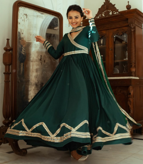 Green Anarakli Set