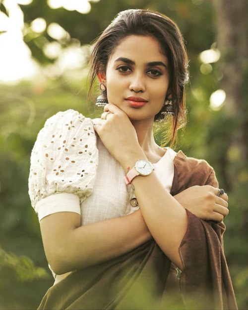 White Puff Sleeves Blouse Design