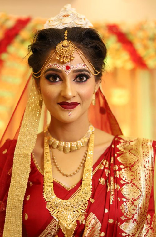 Bridal Jewellery Set For Bengali Bride