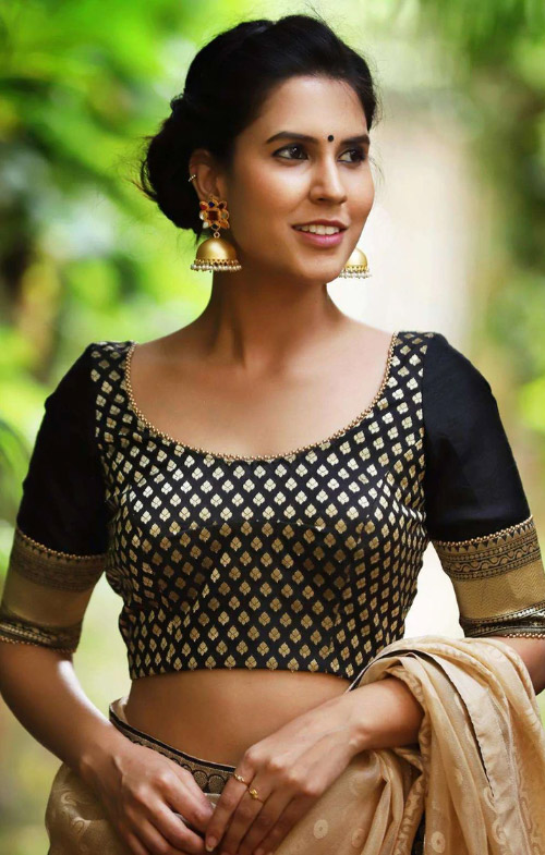 Black And Gold U Neck Blouse Design