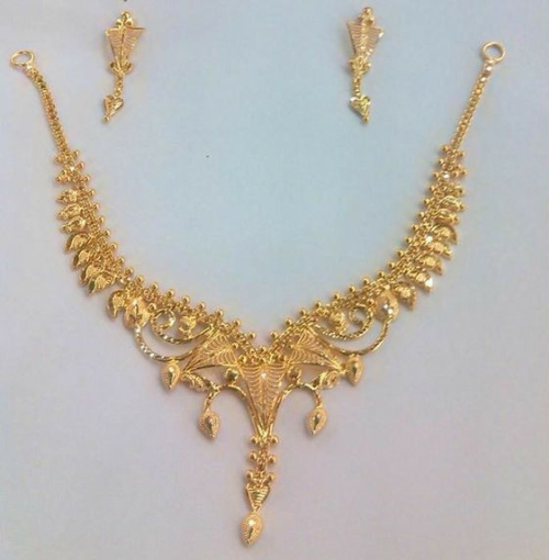 Latkan 10 Gram Gold Necklace