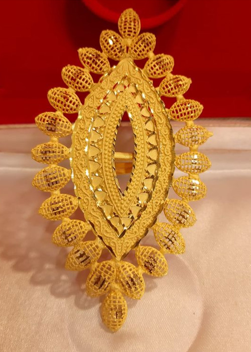 Jaal Design Leaf Shape Ring