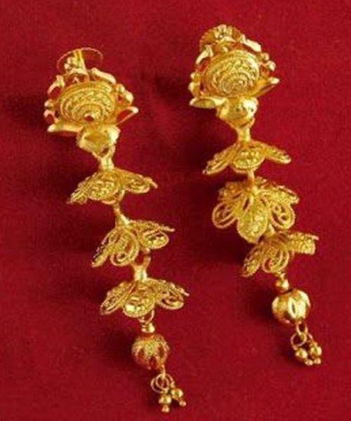 11 Golden Jhumka