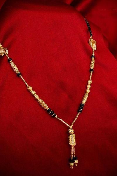 12 Rectangular Pendant Short Mangalsutra