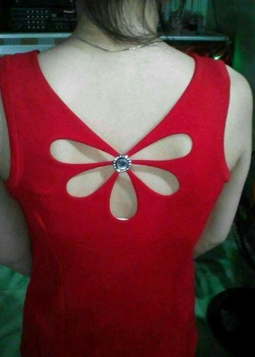 5 Leaf Shape Back Neck Design