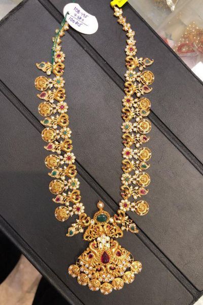 8. Kundan And Diamond Studded Raani Haar Design
