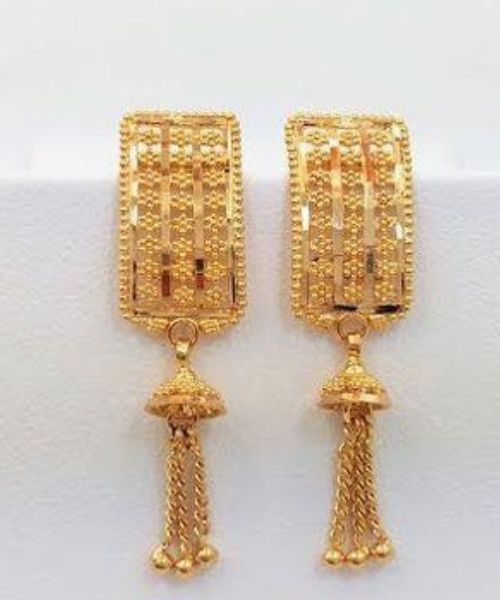 9 Rectangular Gold Earrings