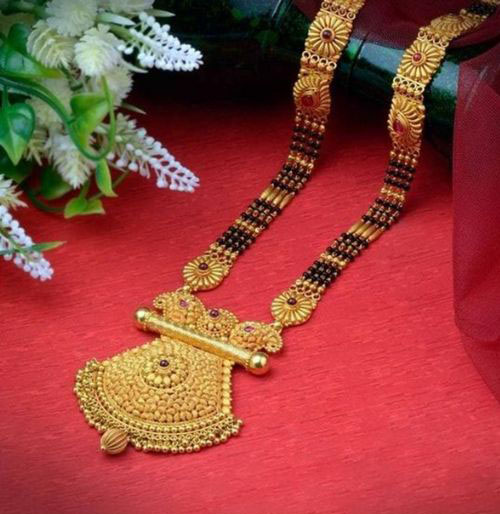 Broad Chain Gold Mangalsutra