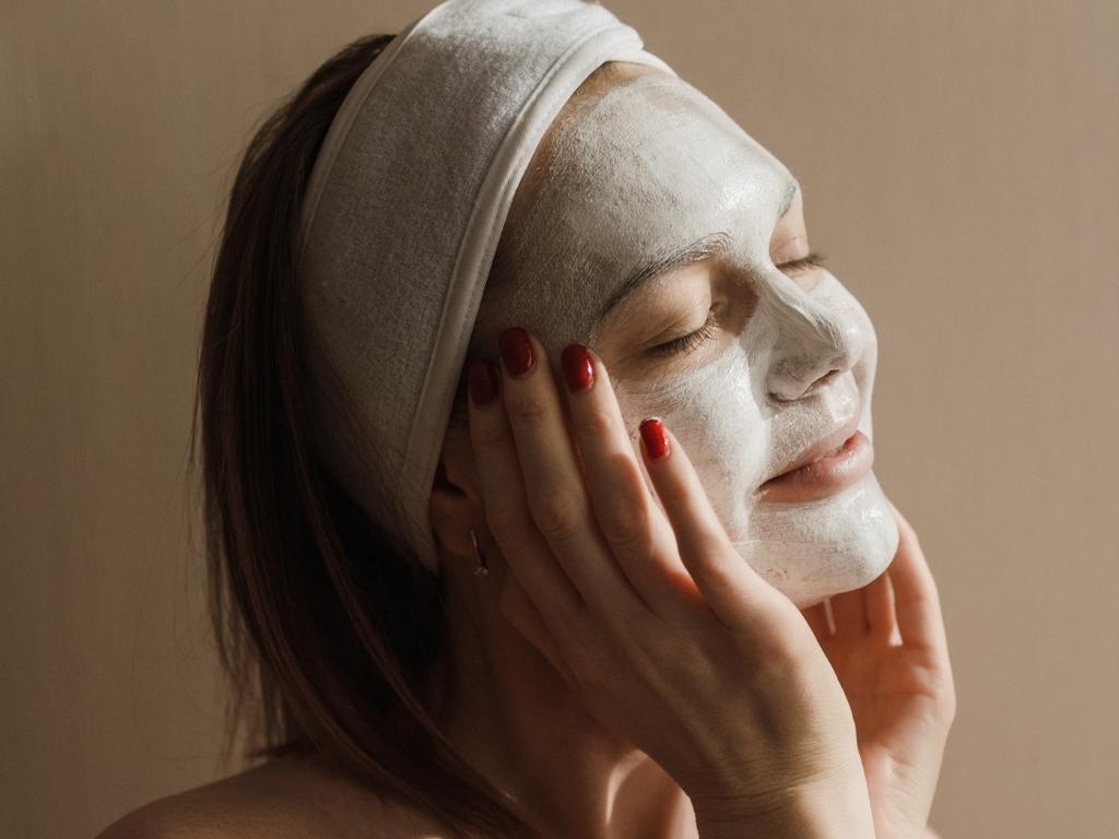 facial woman