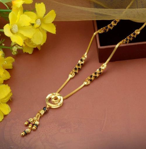 Circular Latkan Gold Mangalsutra