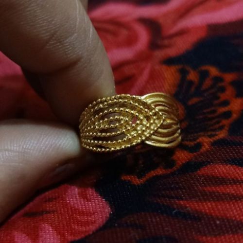 Leaf Shape Gold Ring