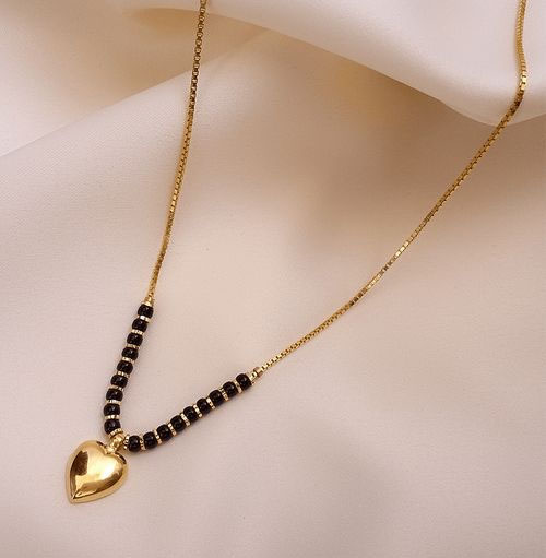 Plain Heart Gold Mangalsutra