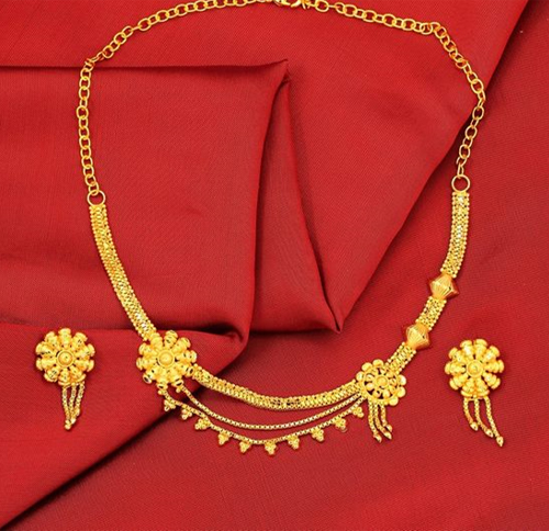 Three Layer Gold Necklace