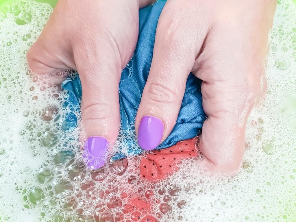 clothes wash